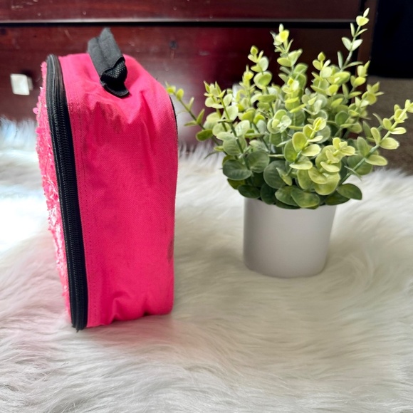 Justice “Girls Can Change the World” Sequin Lunchbox – Pink & Black - Picture 3 of 8